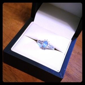 💎Genuine Blue Topaz and Diamond White Gold Ring💎